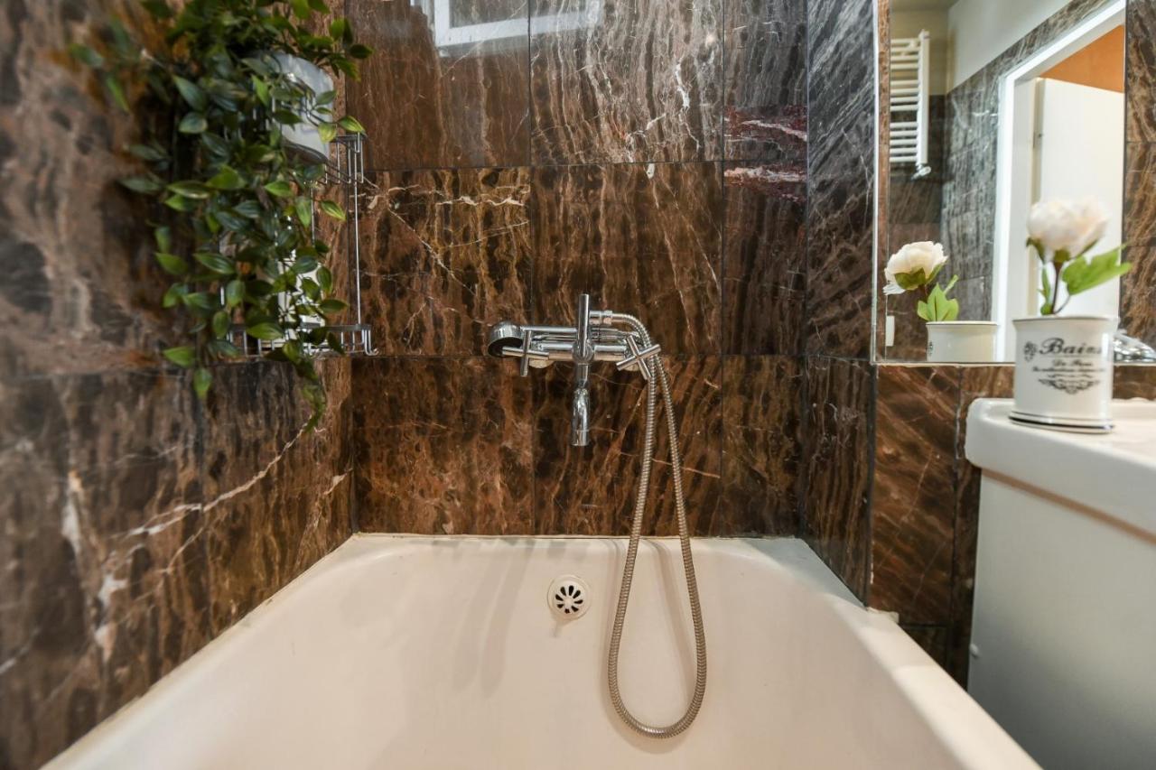 New - Elegant Duplex With Amazing View & Balcony - Homey Residence Bucureşti Exterior foto